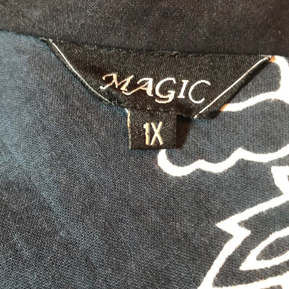 1X Black & White circle skirt - Picture 8 of 8